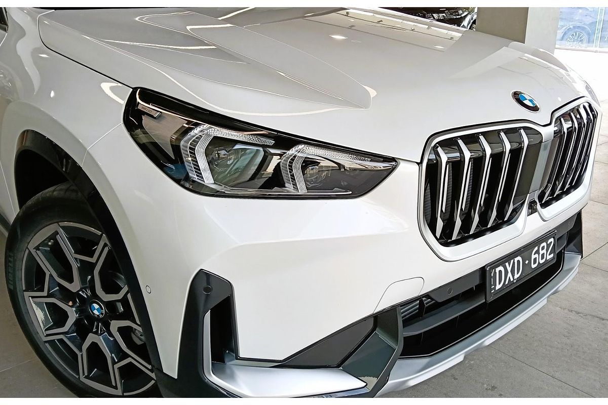 2025 BMW X1 sDrive18i U11