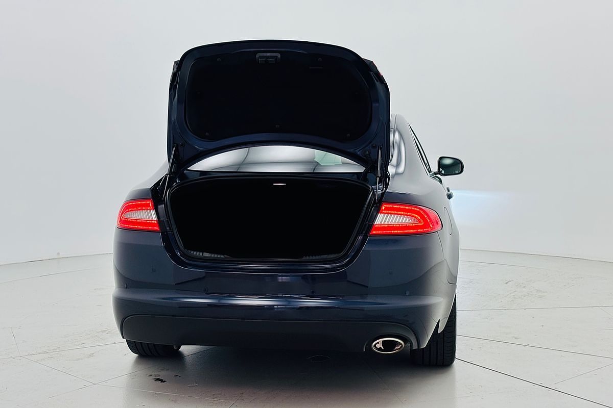 2014 JAGUAR XF 2.2D PREMIUM LUXURY 8 SP AUTOMATIC 4D SEDAN DT4 DIESEL