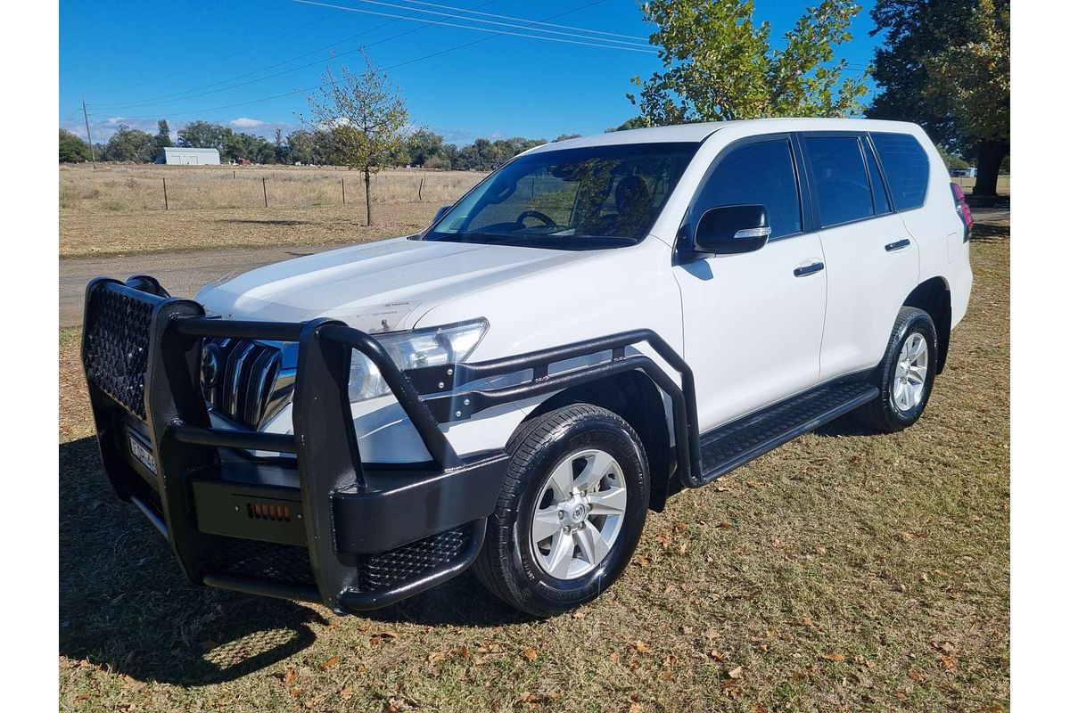 2022 Toyota Landcruiser Prado GX GDJ150R
