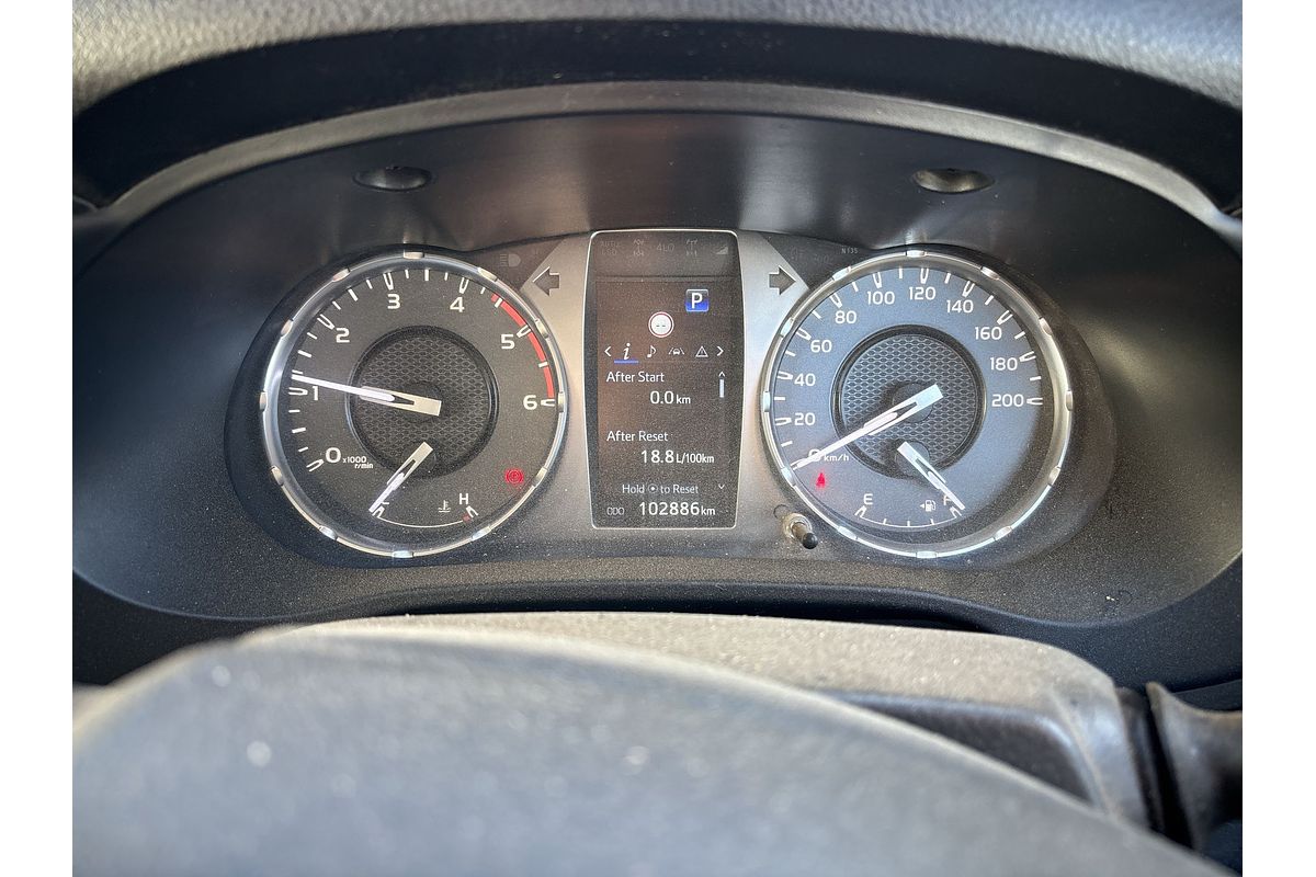 2021 Toyota Hilux SR GUN126R
