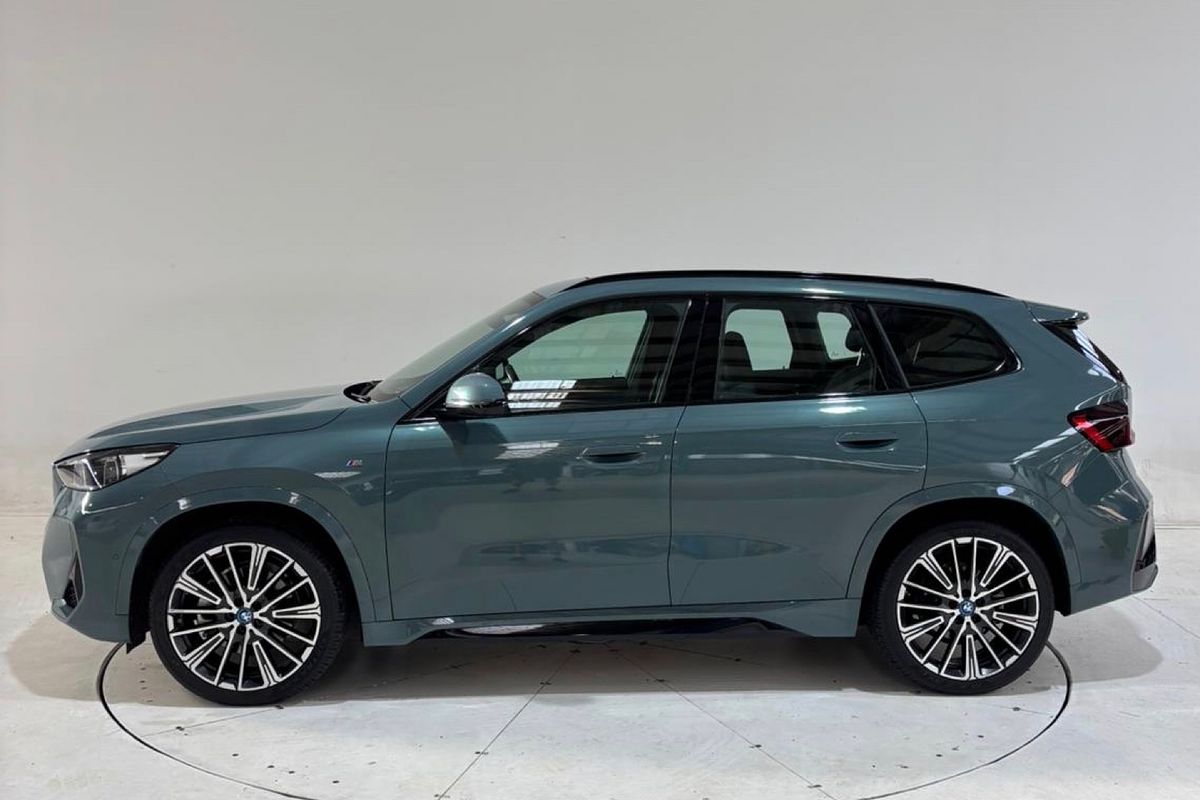 2023 Bmw iX1 xDRIVE30 xLINE 1 SP AUTOMATIC 4D WAGON NA