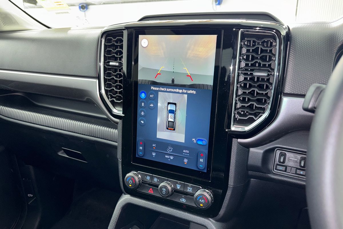 2025 Ford Ranger XLT 4X4 2.0L