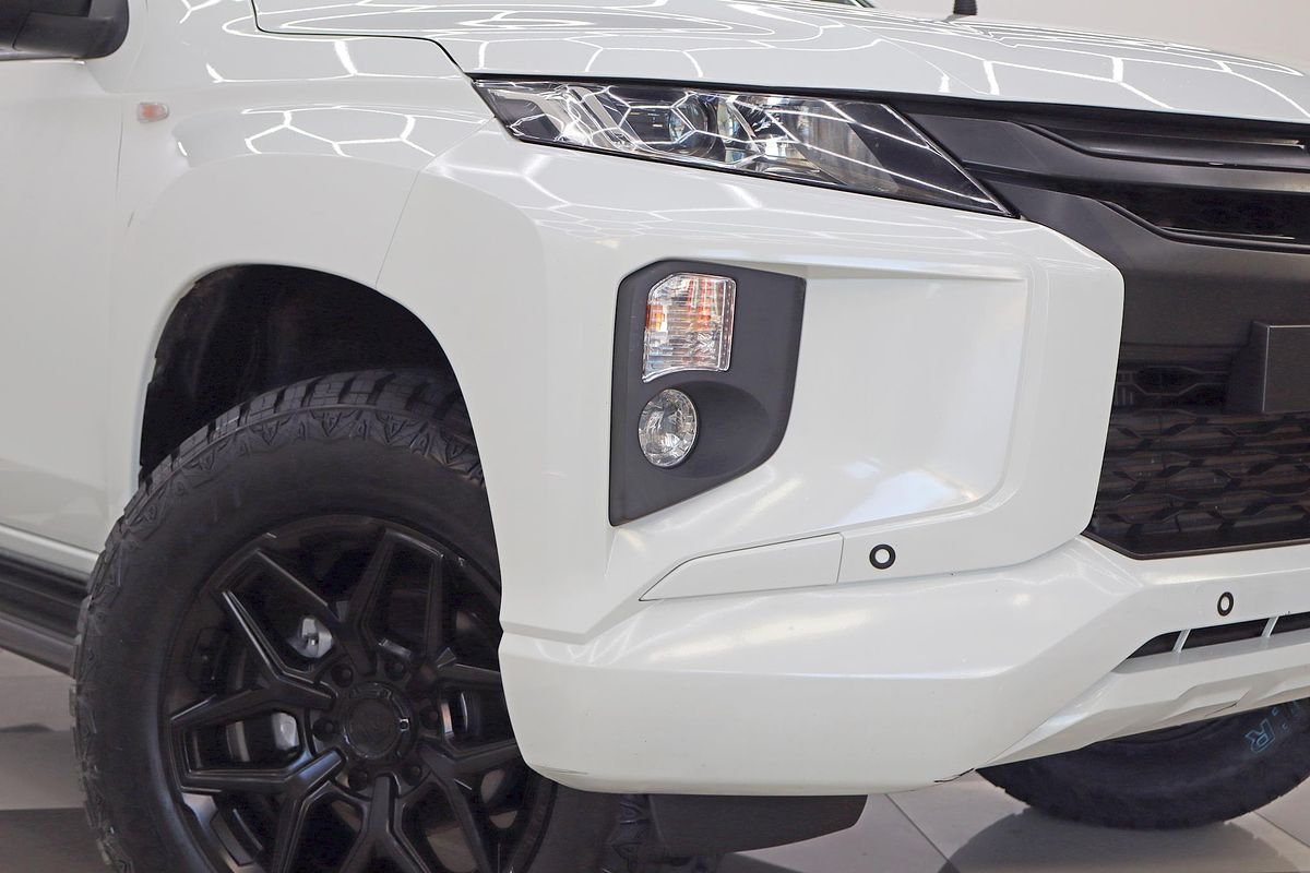 2022 Mitsubishi Triton GLX MR 4X4