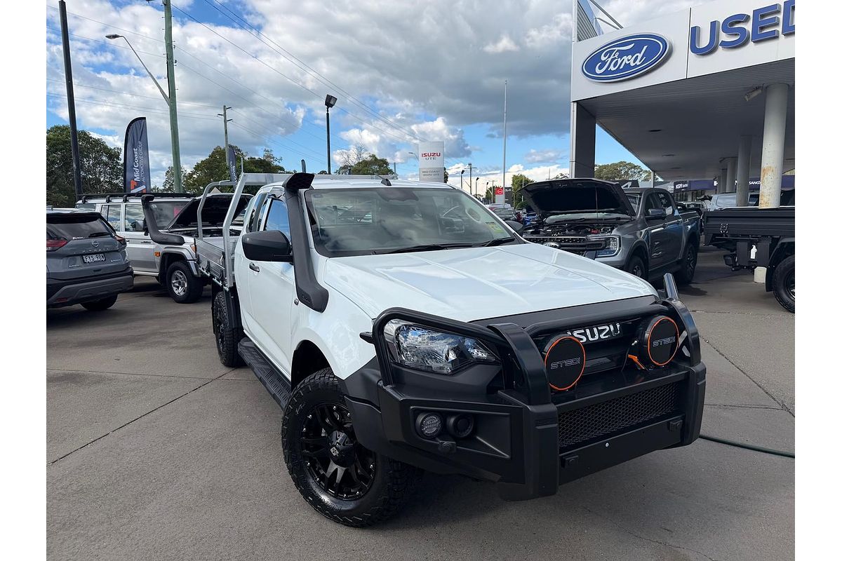 2025 Isuzu D-MAX SX 4X4