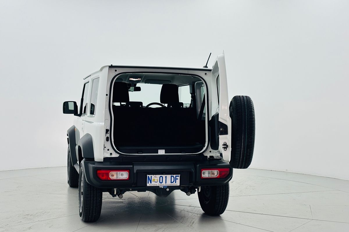 2022 SUZUKI JIMNY LITE 5 SP MANUAL 4x4 2D WAGON 4CYL