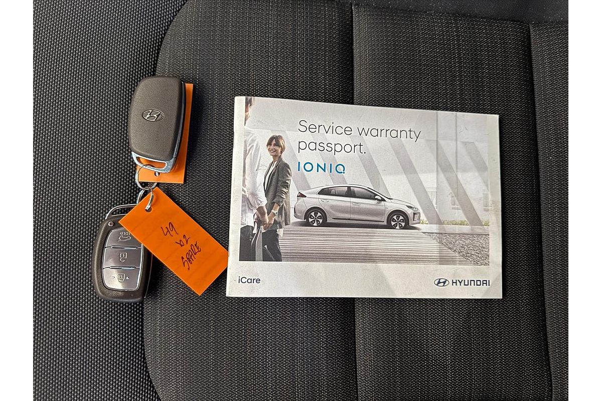 2019 Hyundai IONIQ Hybrid Elite AE.2