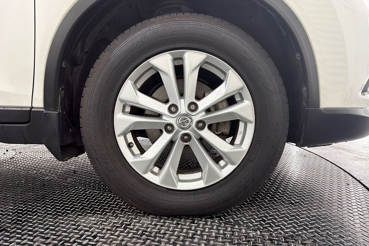 2014 Nissan X-TRAIL ST T32