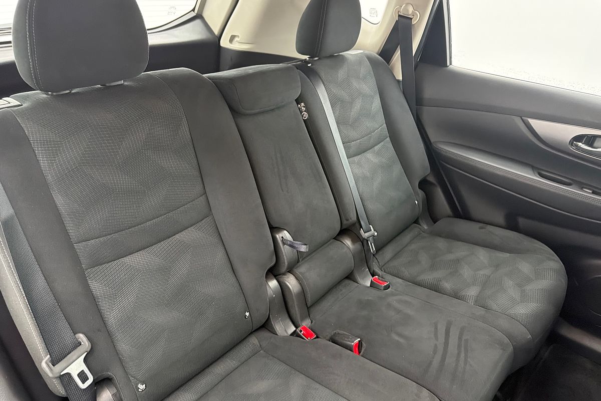 2014 Nissan X-TRAIL ST T32