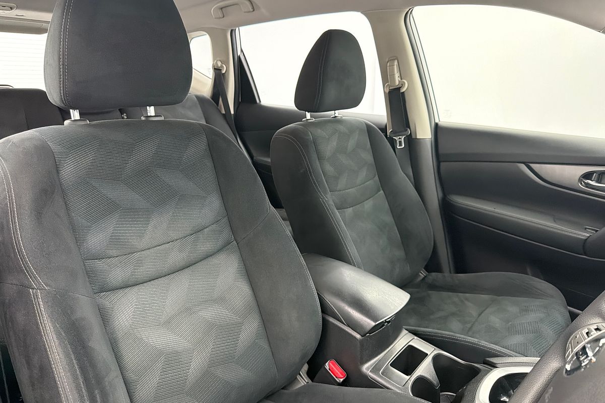 2014 Nissan X-TRAIL ST T32