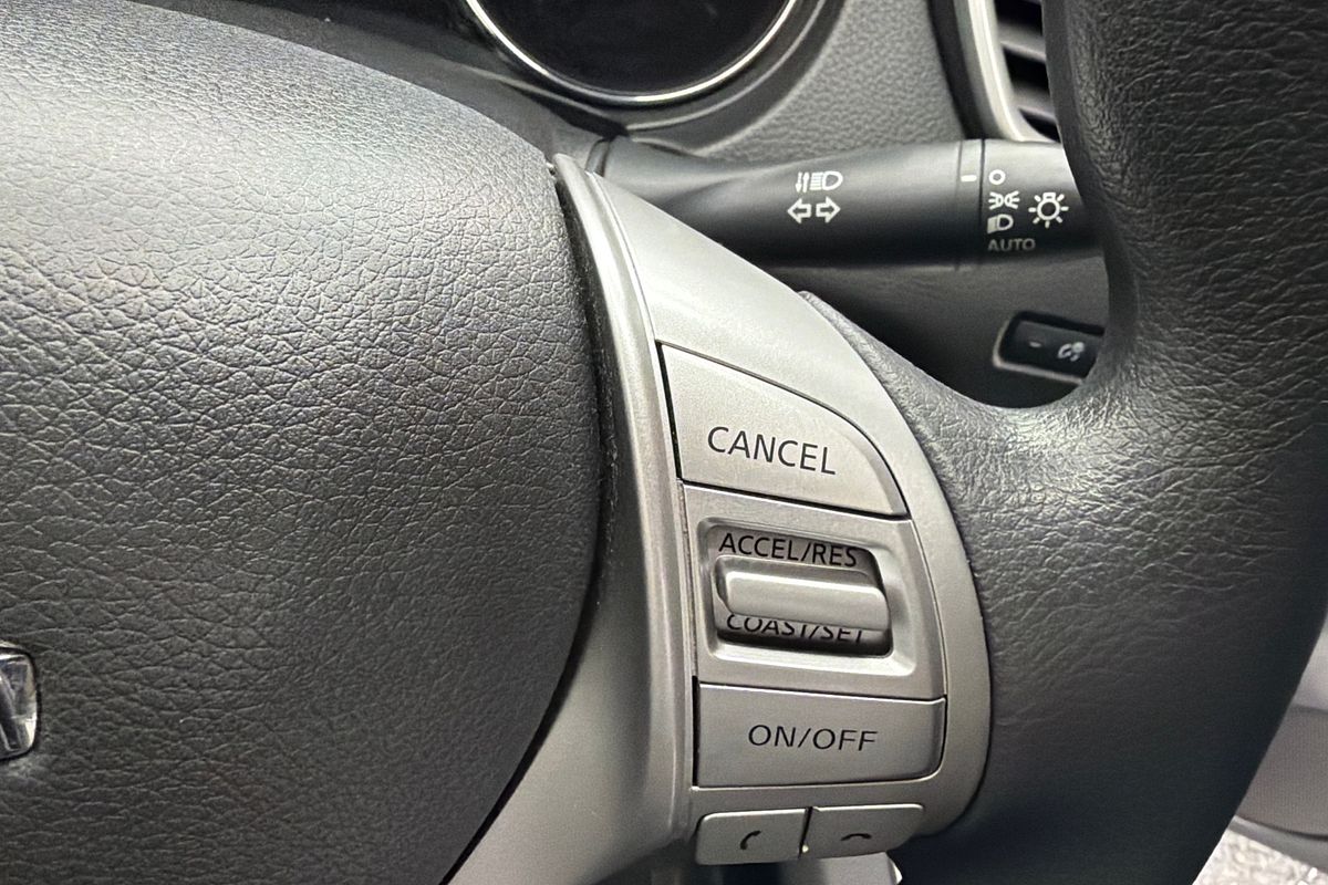 2014 Nissan X-TRAIL ST T32