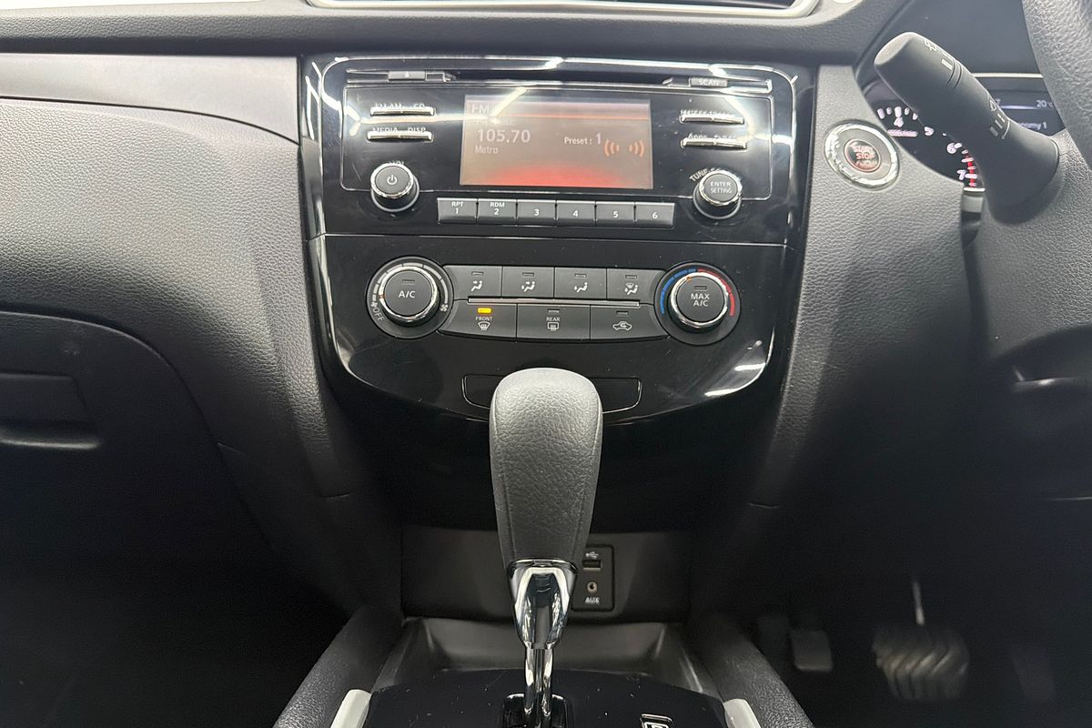 2014 Nissan X-TRAIL ST T32