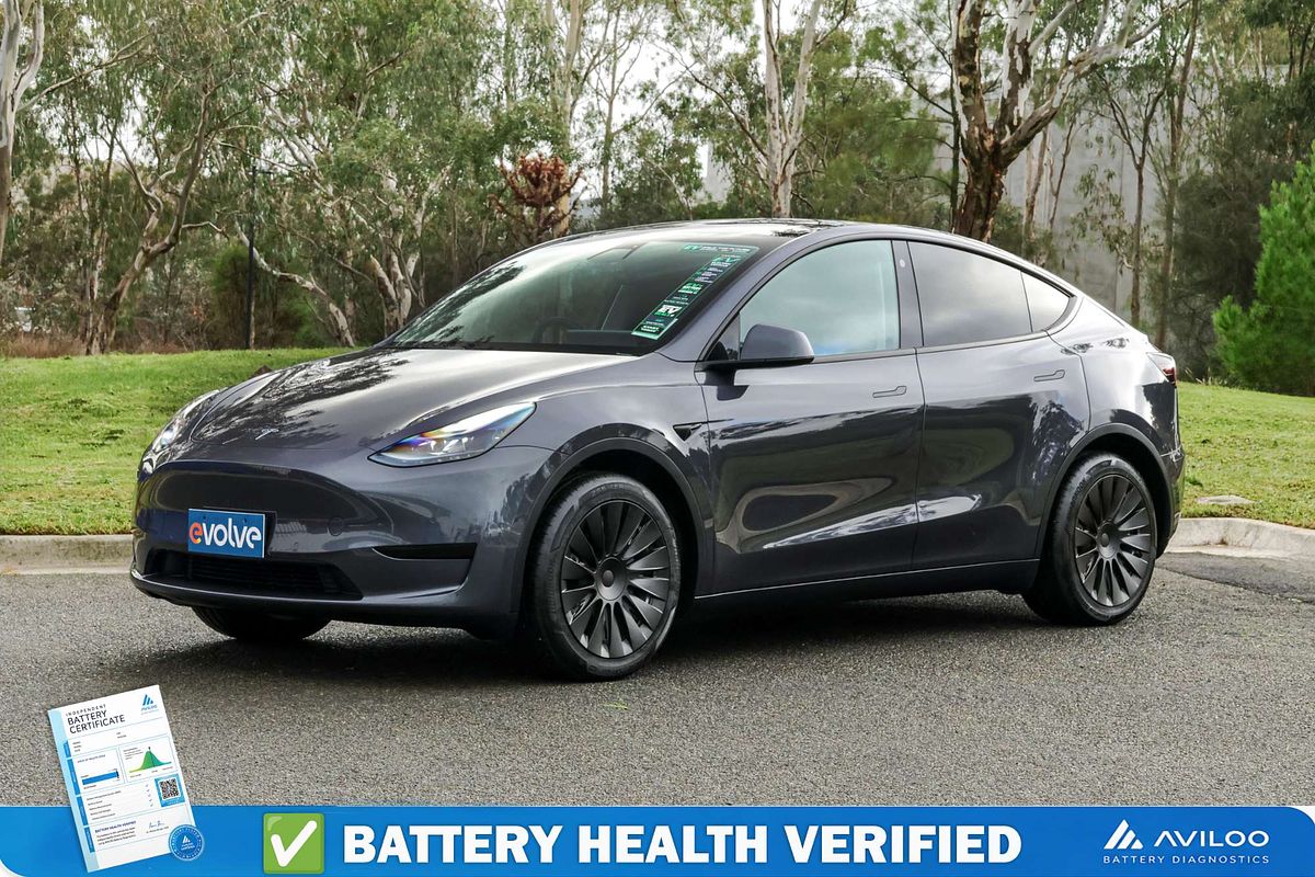 2023 Tesla Model Y Rear-Wheel Drive