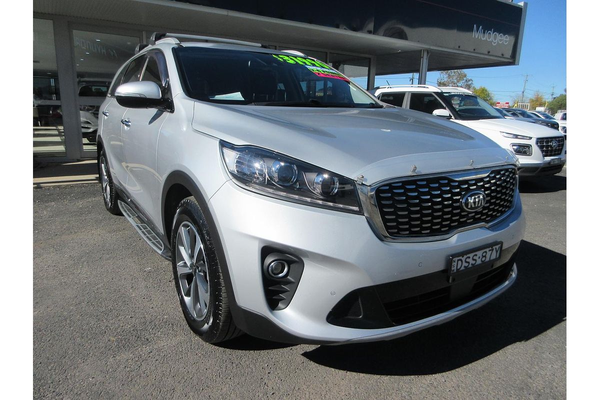 2017 Kia Sorento SLi UM