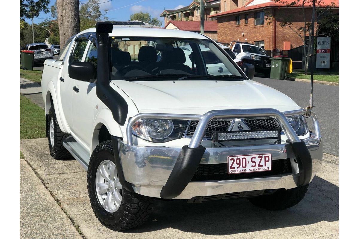 2012 Mitsubishi Triton GL-R MN 4X4