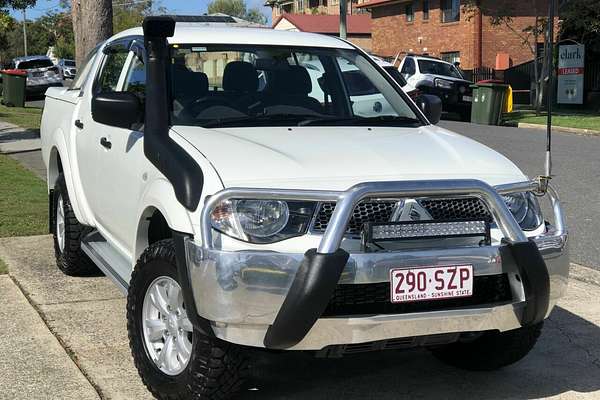 2012 Mitsubishi Triton GL-R MN 4X4