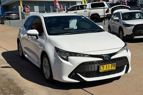 2020 Toyota Corolla SX Hybrid ZWE211R