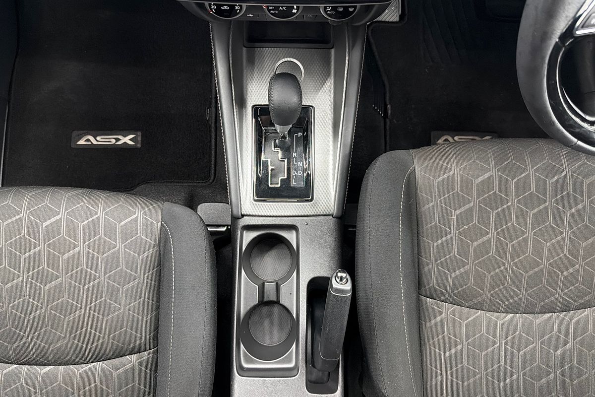2020 Mitsubishi ASX ES XD