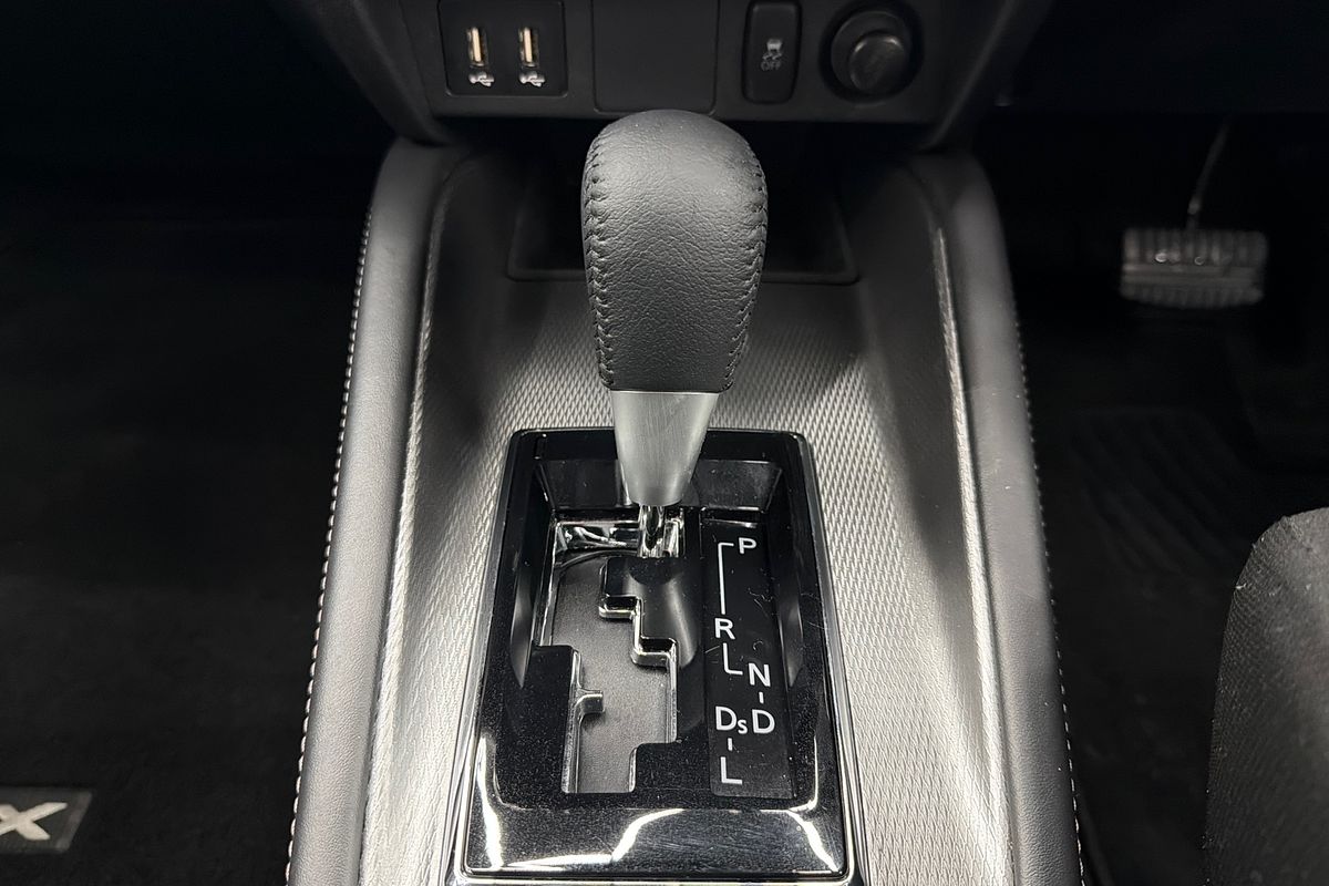 2020 Mitsubishi ASX ES XD