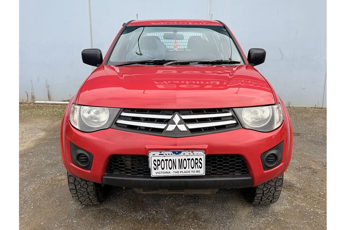2015 Mitsubishi Triton GLX-R MN 4X4