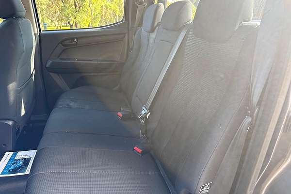 2019 Isuzu D-MAX SX 4X4 thumb-18