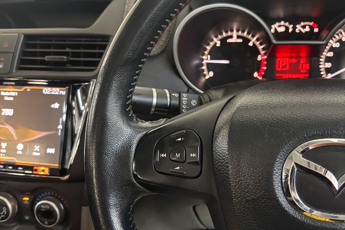 Mazda BT-50 U 6AUTO 3.2L DUAL CAB UTILITY XTR 4X4
