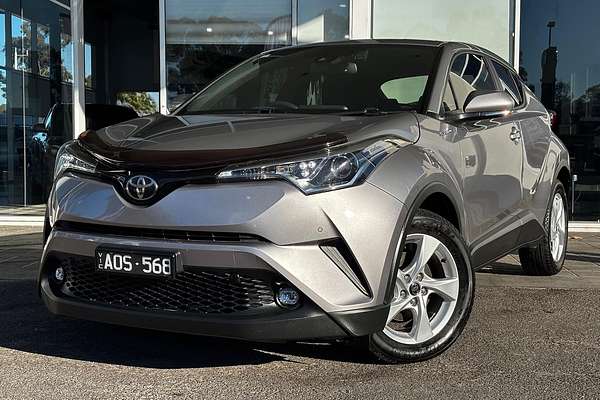 2017 Toyota C-HR NGX10R
