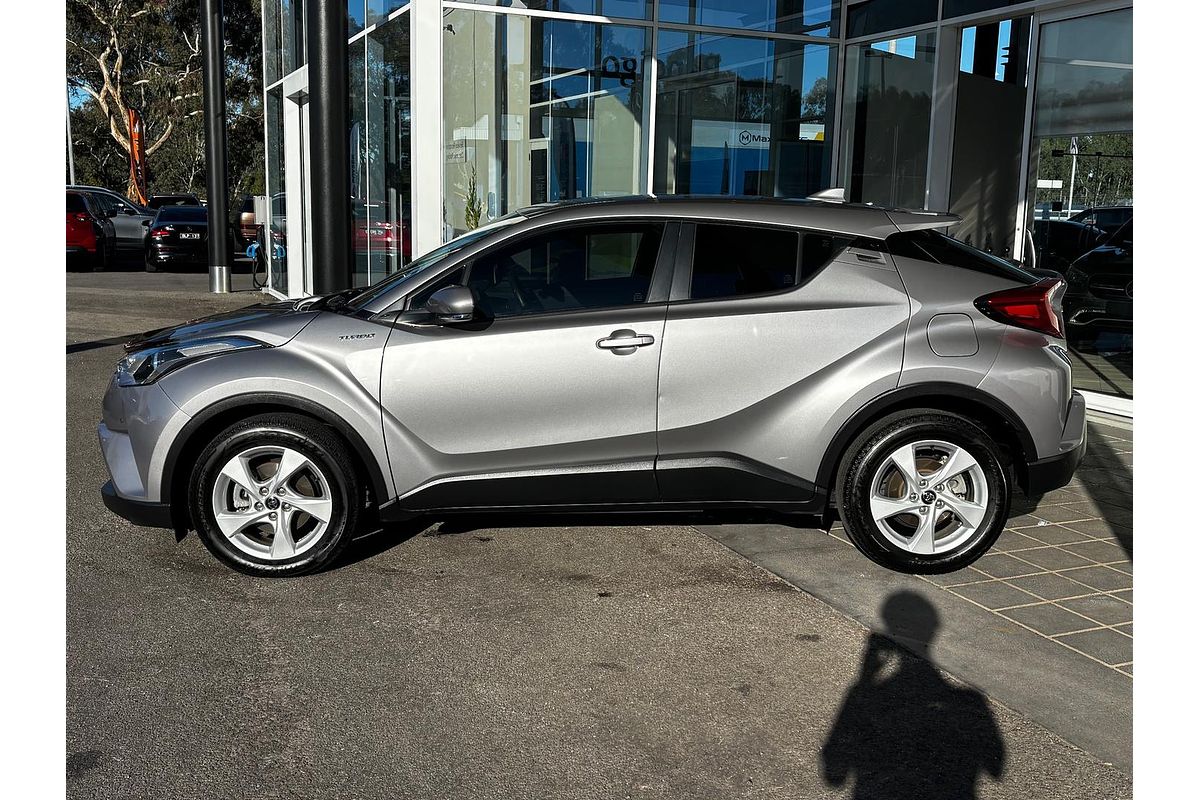 2017 Toyota C-HR NGX10R