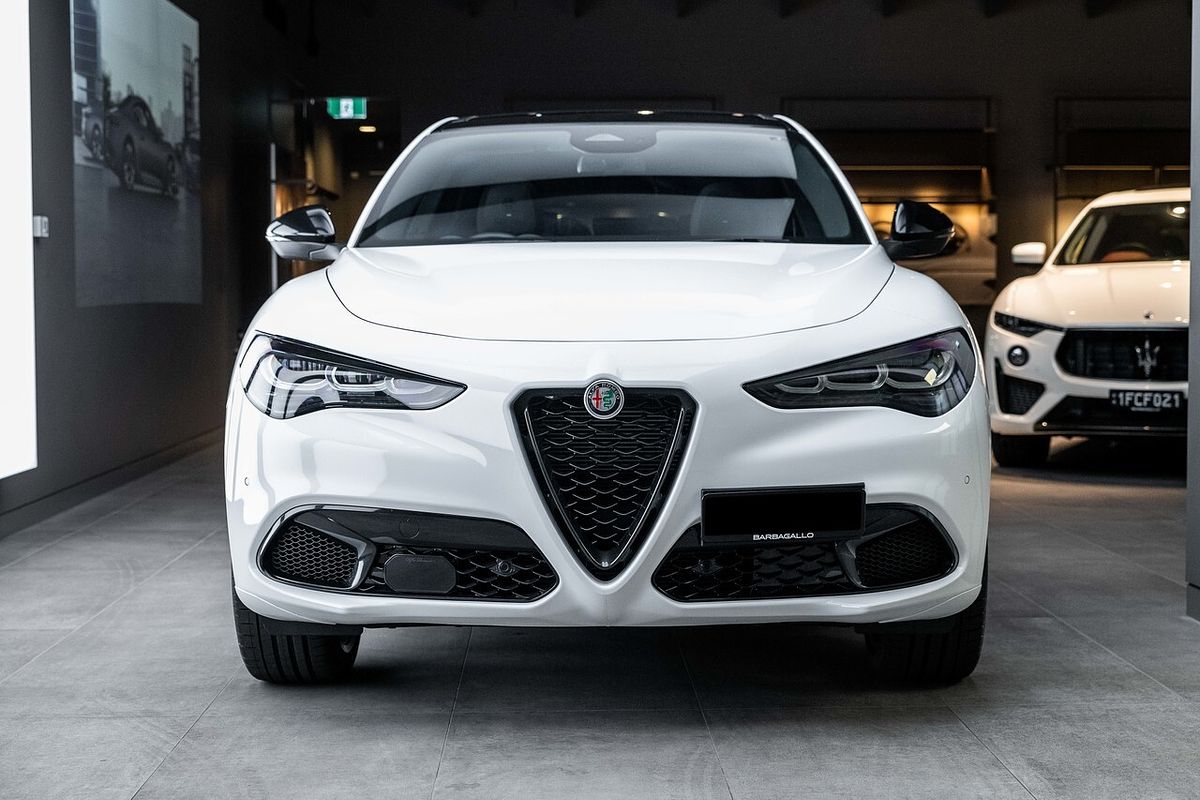 2025 Alfa Romeo Stelvio Tributo Italiano Series 5
