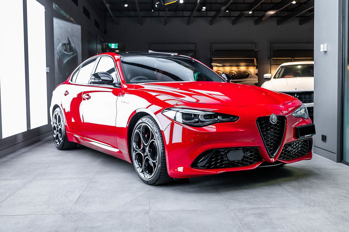2023 Alfa Romeo Giulia Veloce Series 4