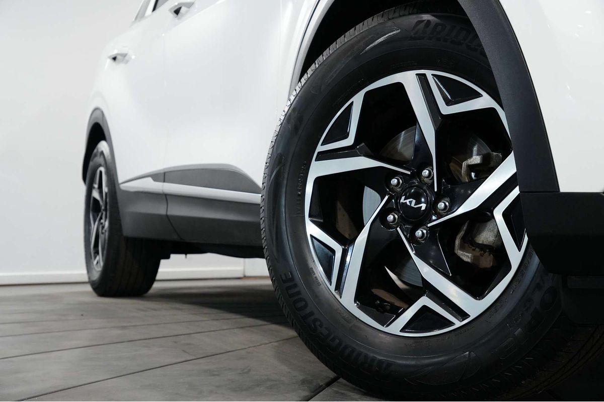 2024 Kia Sportage S NQ5