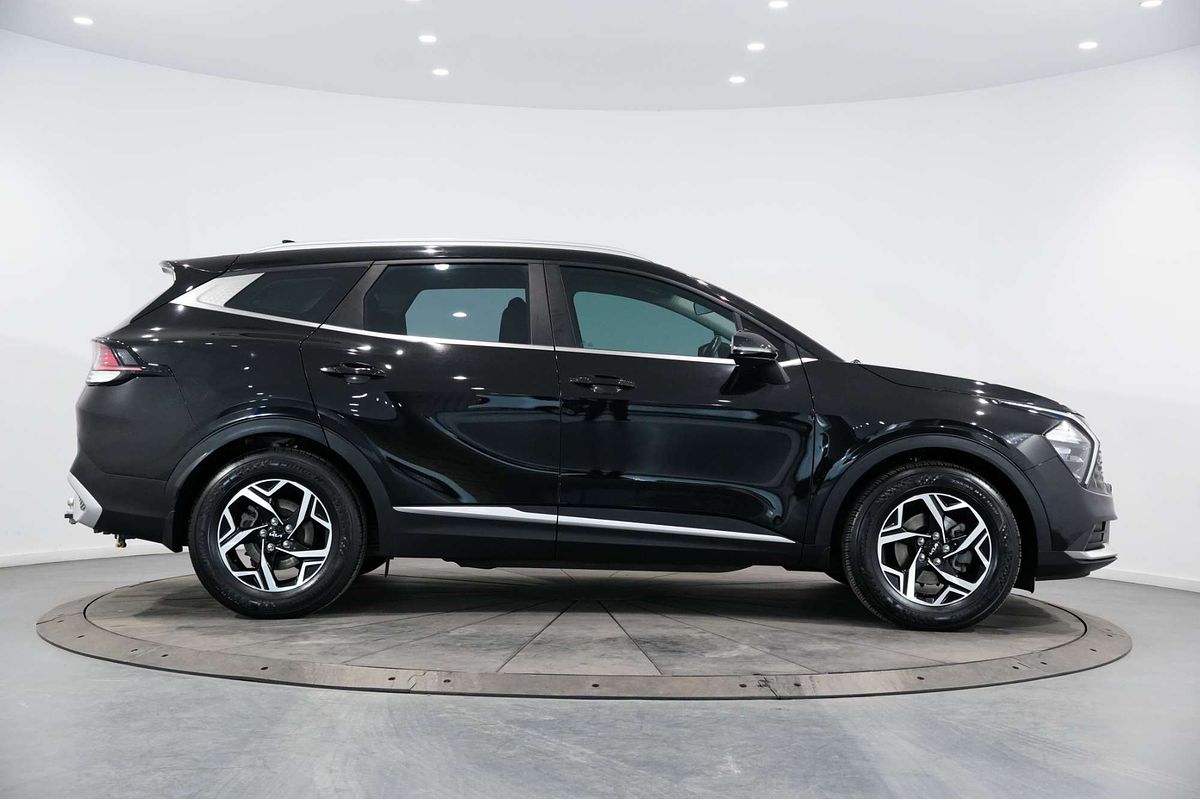2022 Kia Sportage S NQ5