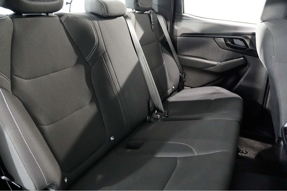 2022 Isuzu D-MAX SX 4X4