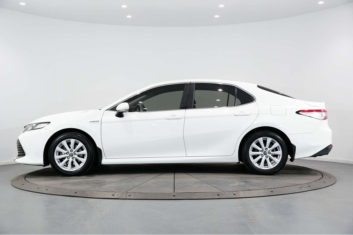 2019 Toyota Camry Ascent AXVH71R