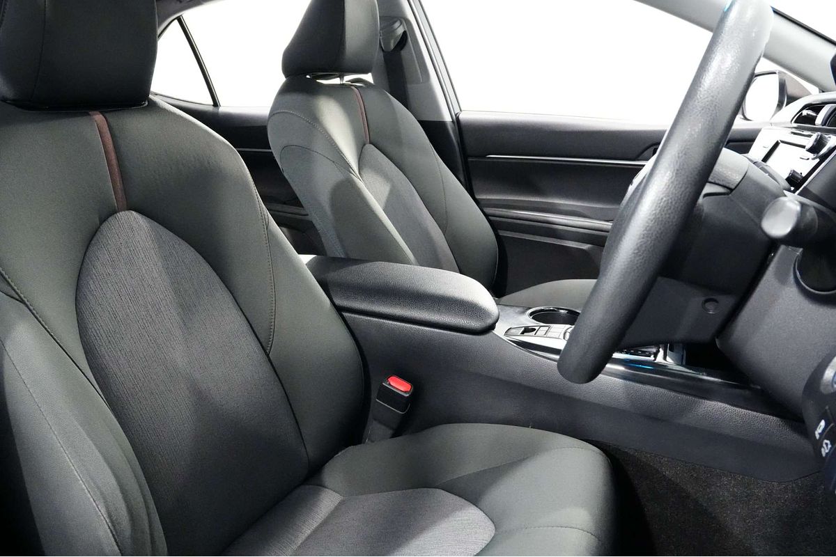 2019 Toyota Camry Ascent AXVH71R