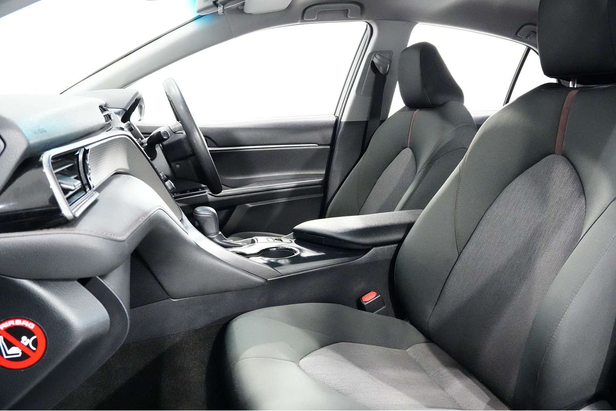 2019 Toyota Camry Ascent AXVH71R