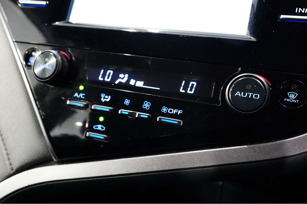 2019 Toyota Camry Ascent AXVH71R