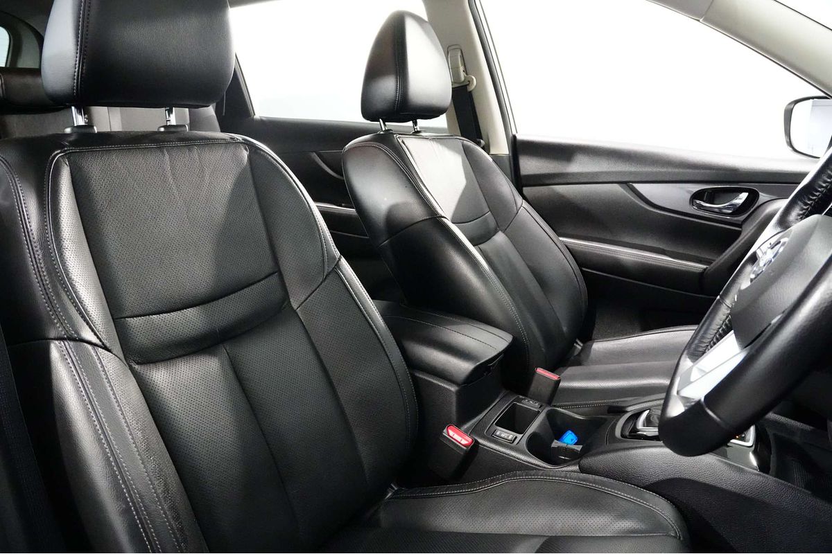 2021 Nissan X-TRAIL ST-L T32