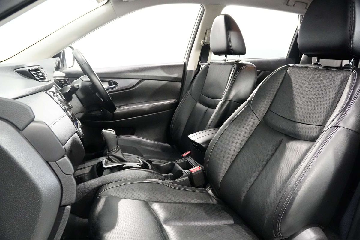 2021 Nissan X-TRAIL ST-L T32