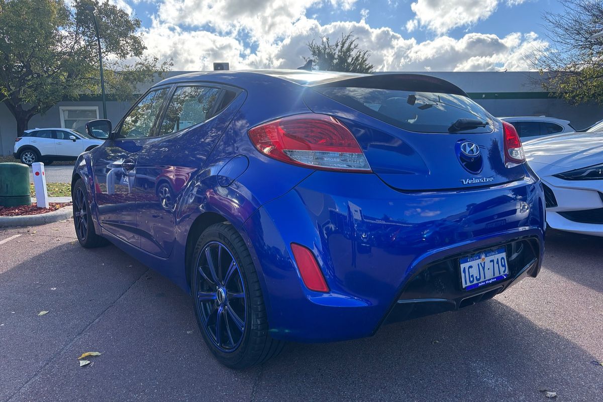 2012 Hyundai Veloster + FS