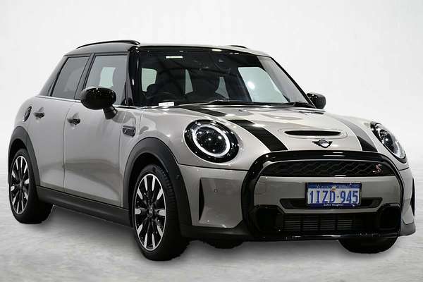 2023 MINI Hatch Cooper S Classic F55 LCI-2
