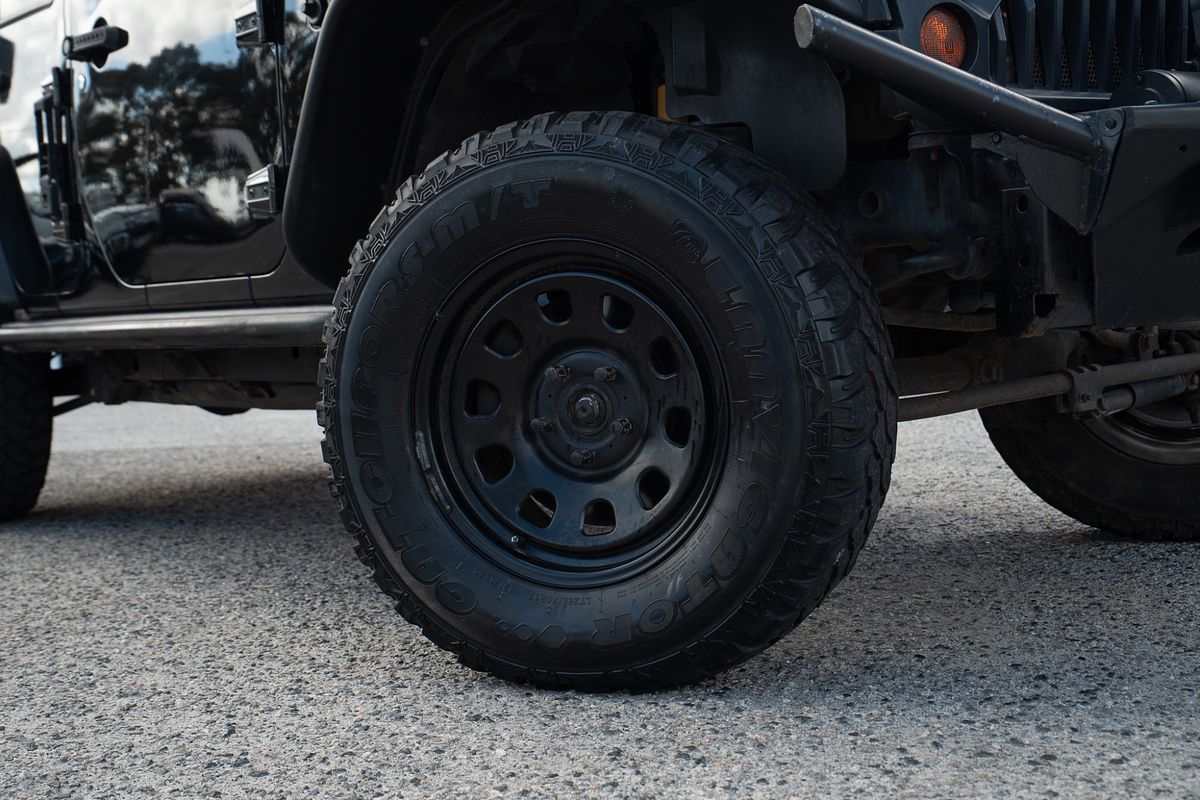 2013 Jeep Wrangler Unlimited Sport JK