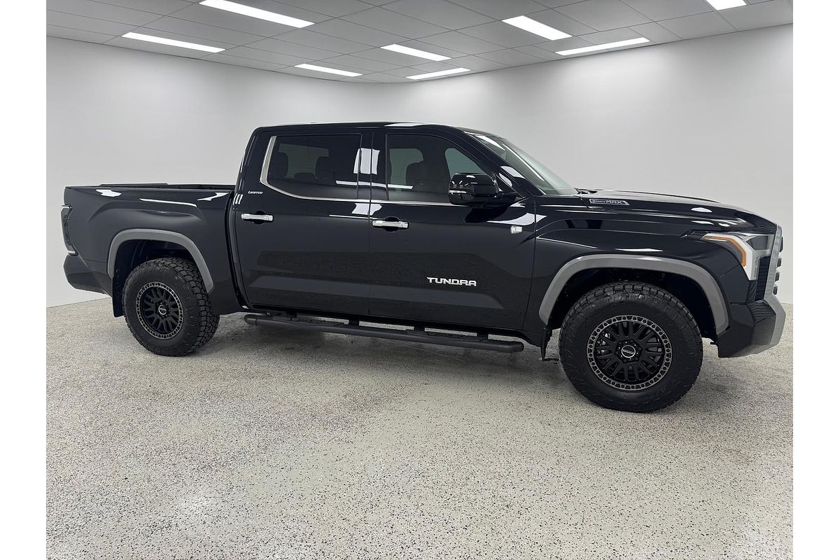 2025 Toyota Tundra Limited VXKH75L 4X4