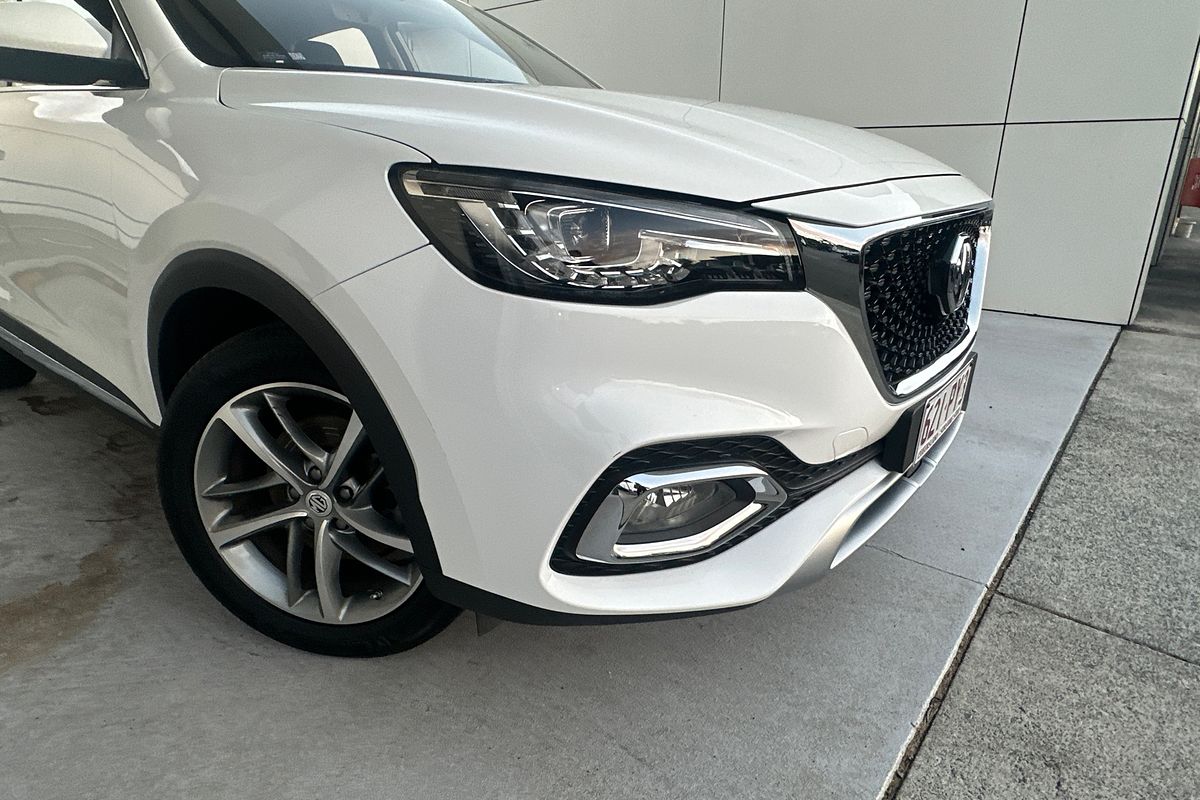 2024 MG HS Excite SAS23