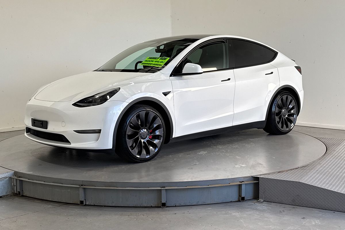 2023 Tesla Model Y PERFORMANCE MY23