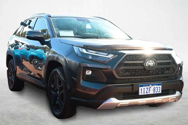2025 Toyota RAV4 Edge AXAH54R