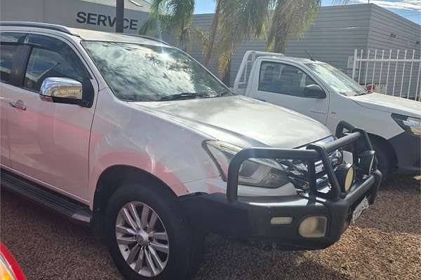 2018 Isuzu MU-X LS-T
