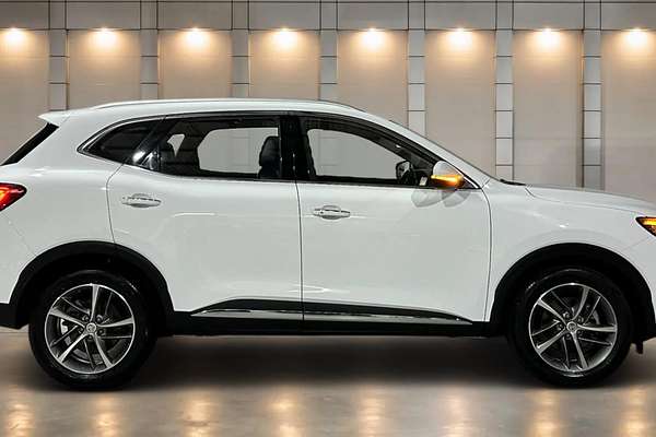 2023 MG HS Excite SAS23