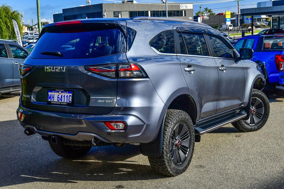 2024 Isuzu MU-X LS-T