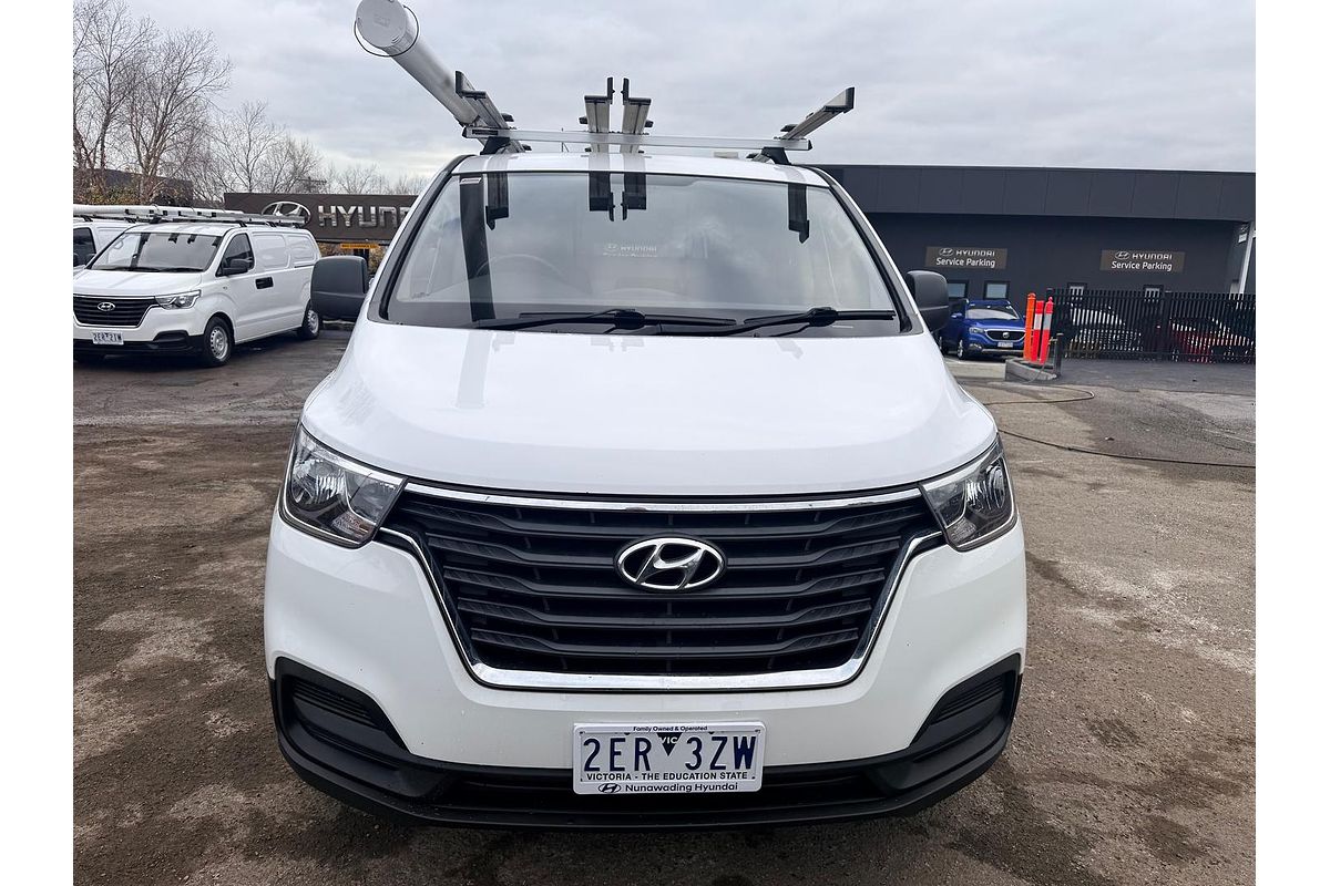 2021 Hyundai iLoad  TQ4