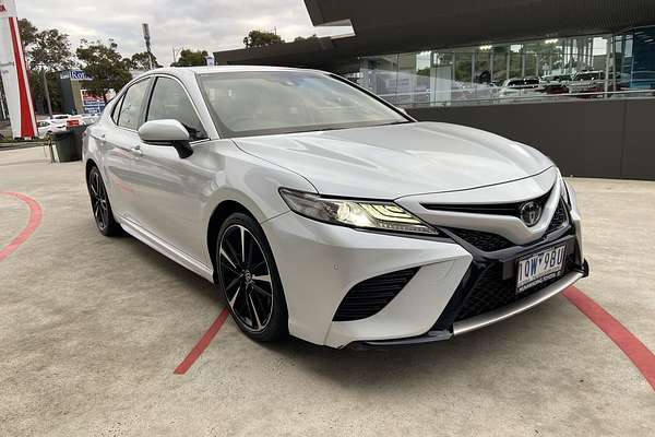 2019 Toyota Camry SX GSV70R